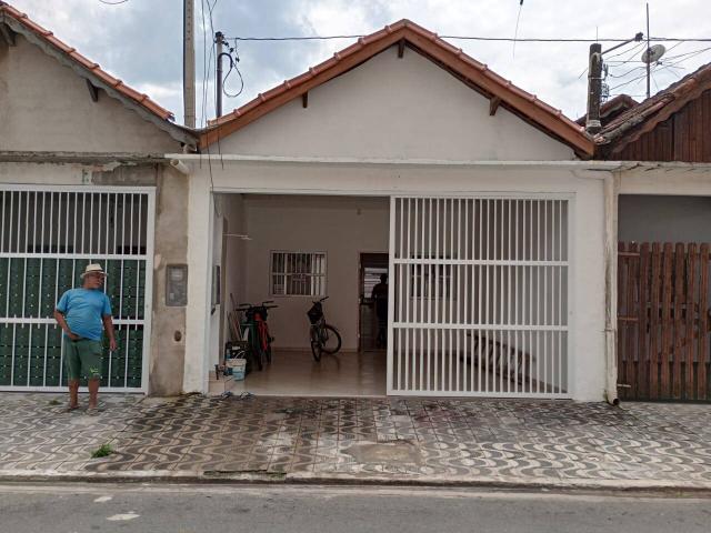 #107 - Casa para Venda em Praia Grande - SP - 1
